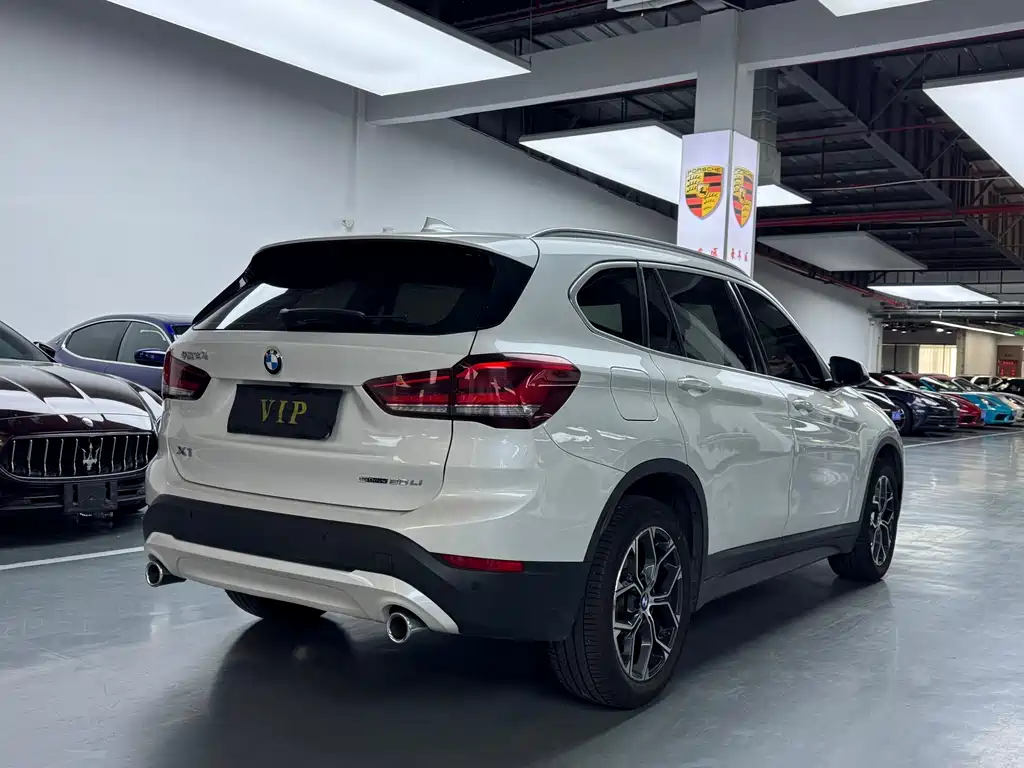 BMW X1 2022 — фото 18