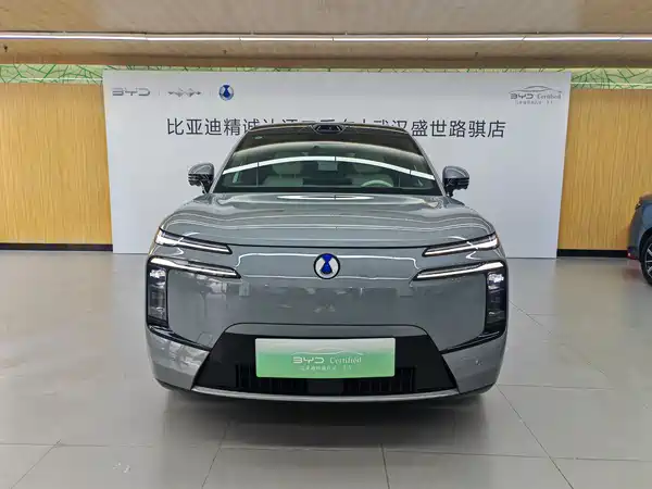 Denza N8L 2025
