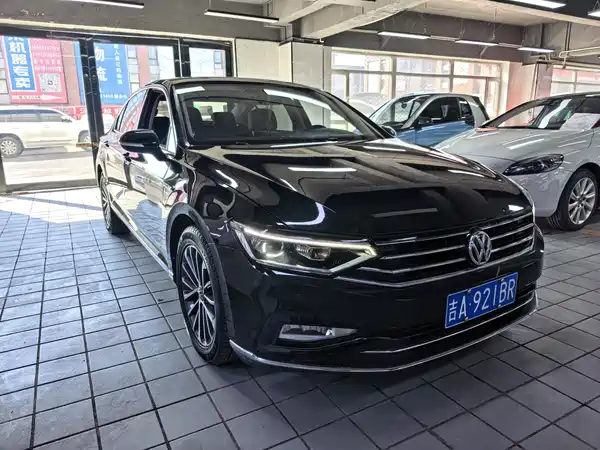 Volkswagen Magotan 2021