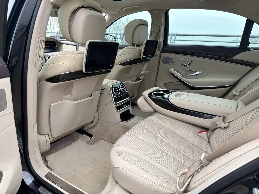 Mercedes-Benz S-Class 2015 — фото 9