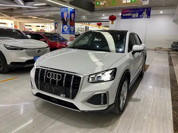 Audi Q2L 2022