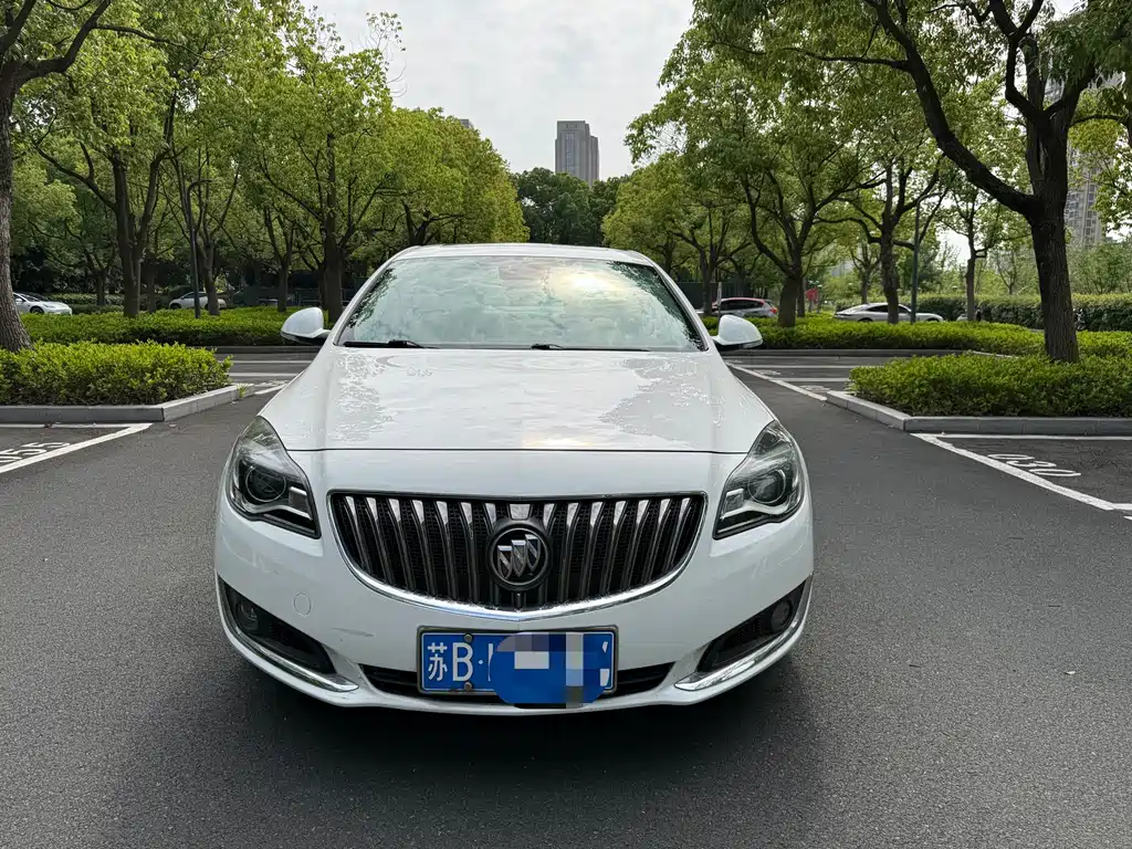 Buick Regal 2013
