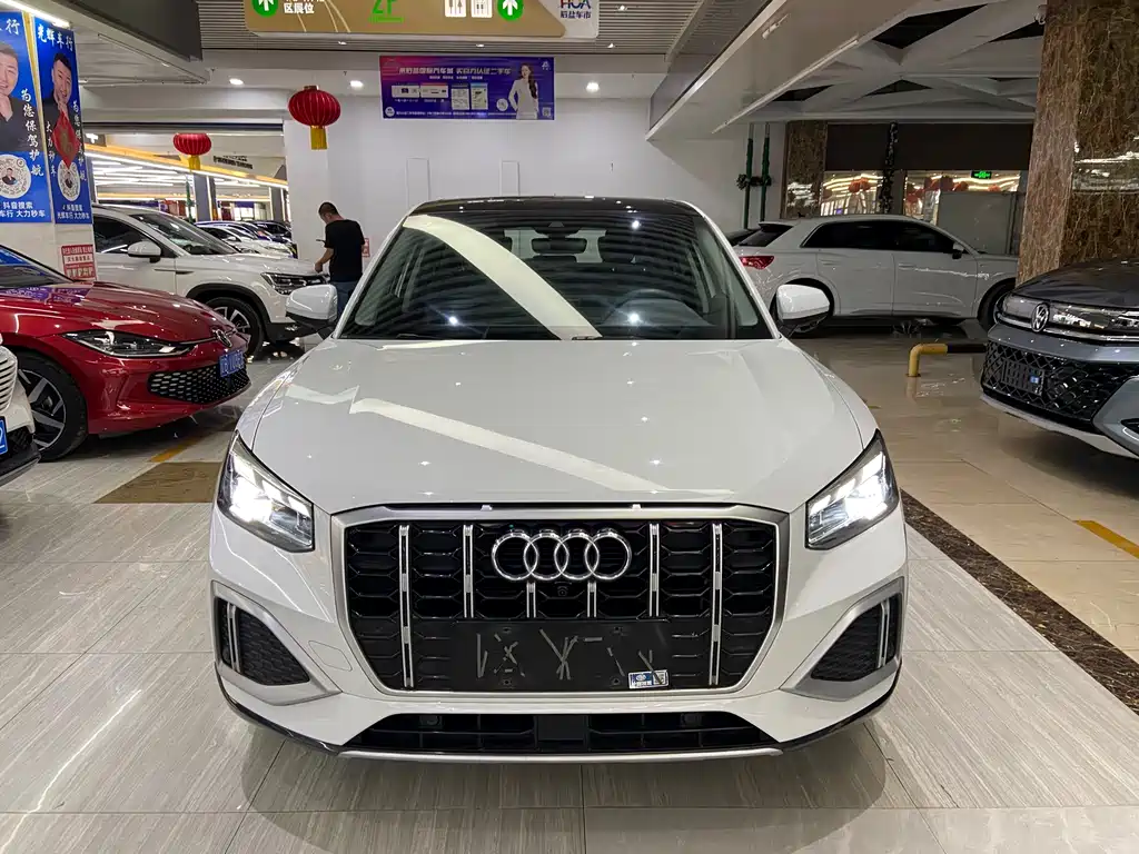 Audi Q2L 2022