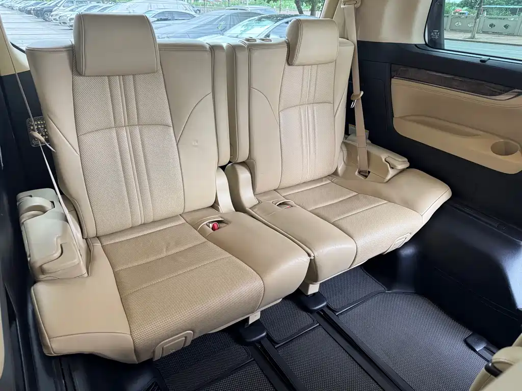 Toyota Alphard 2018 — фото 6