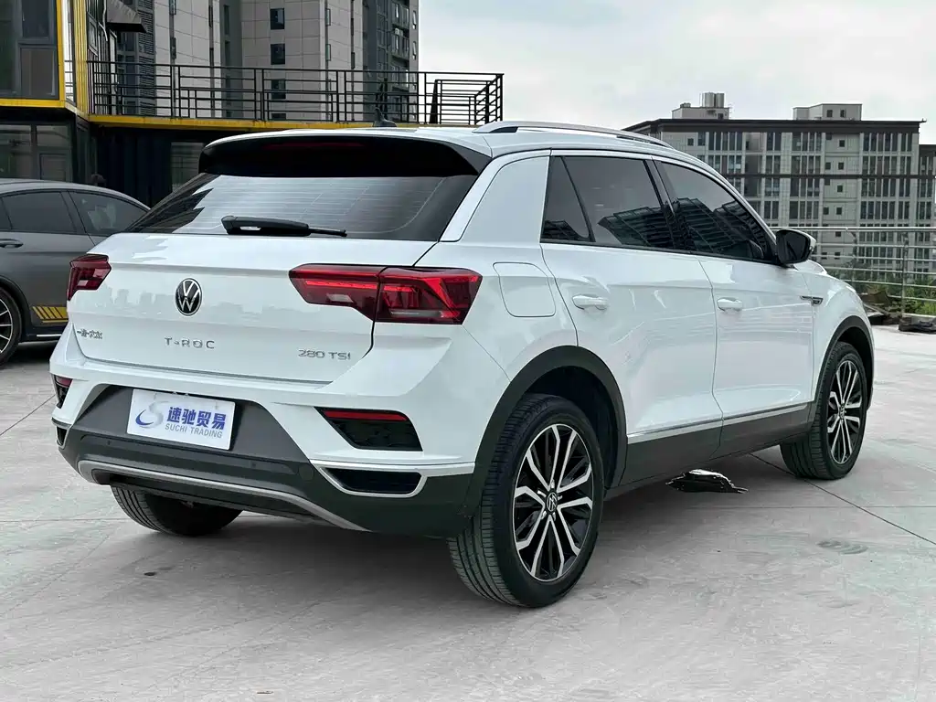 Volkswagen T-Roc 2023