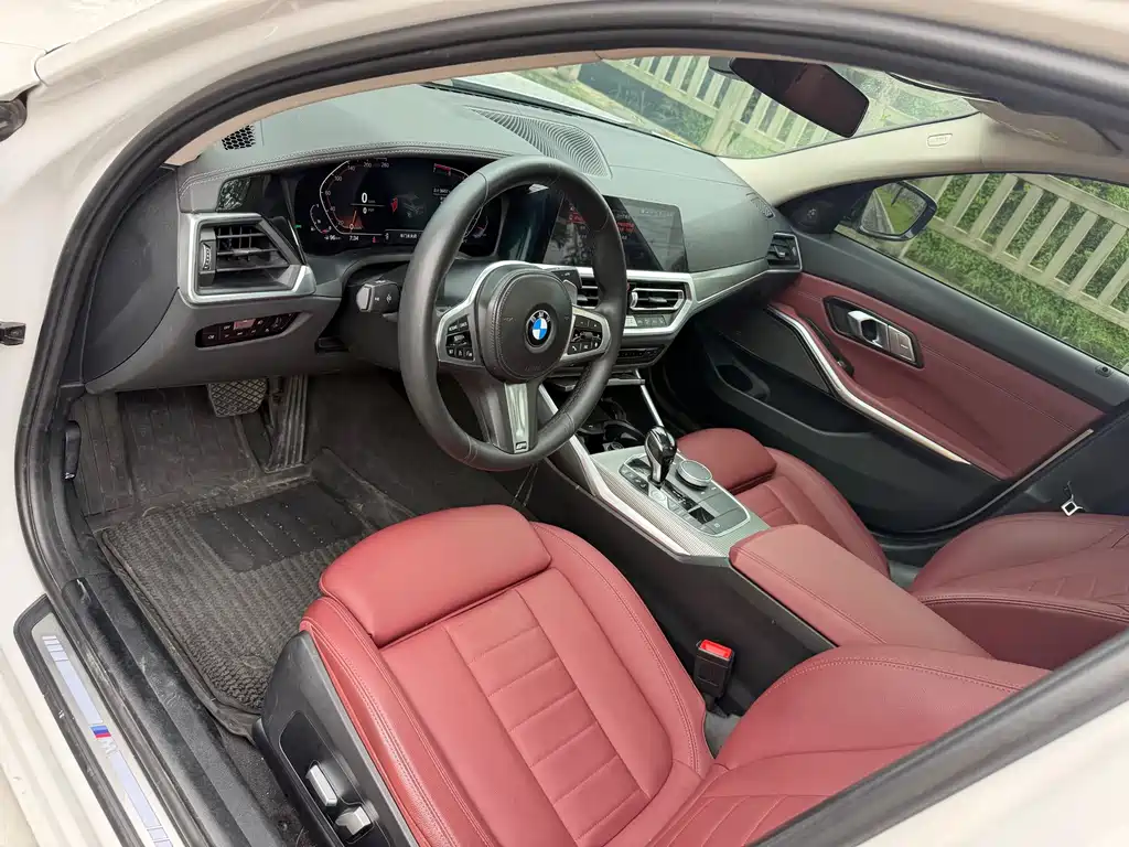 BMW 3 Series 2021
