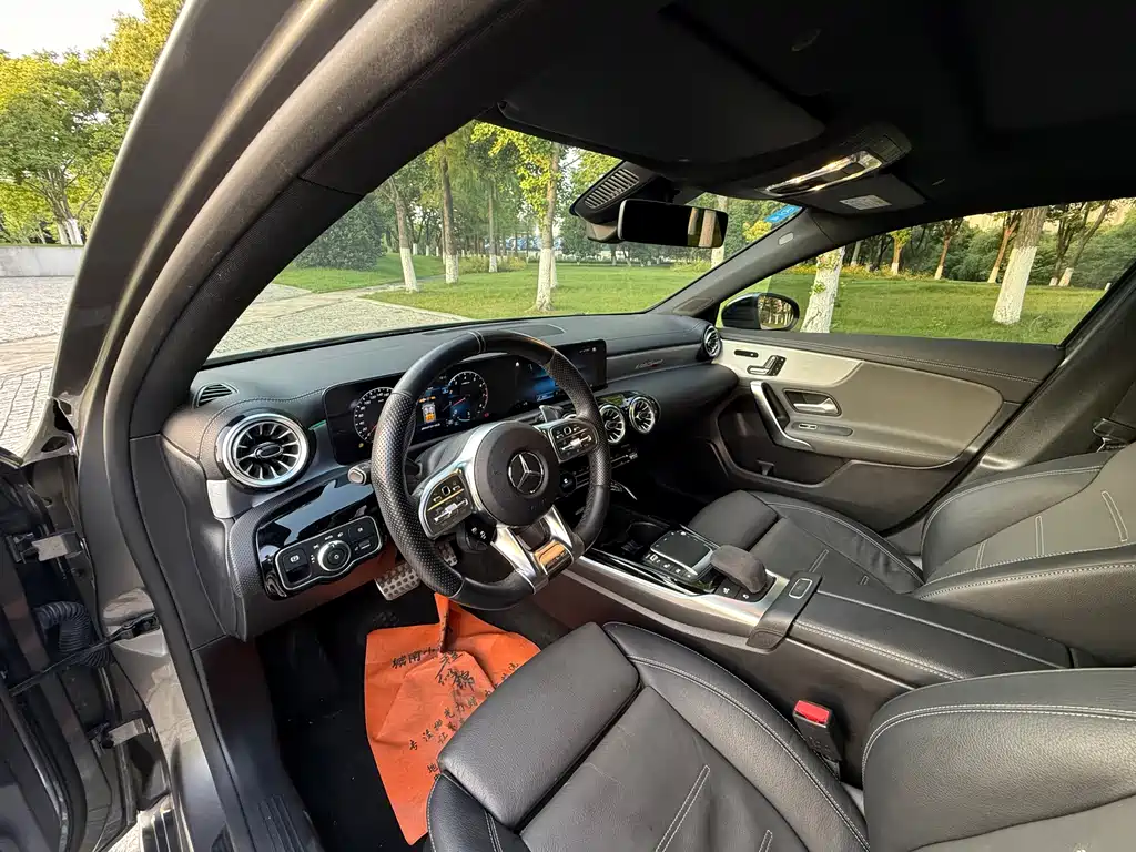 Mercedes-Benz A-Class AMG 2022 — фото 11
