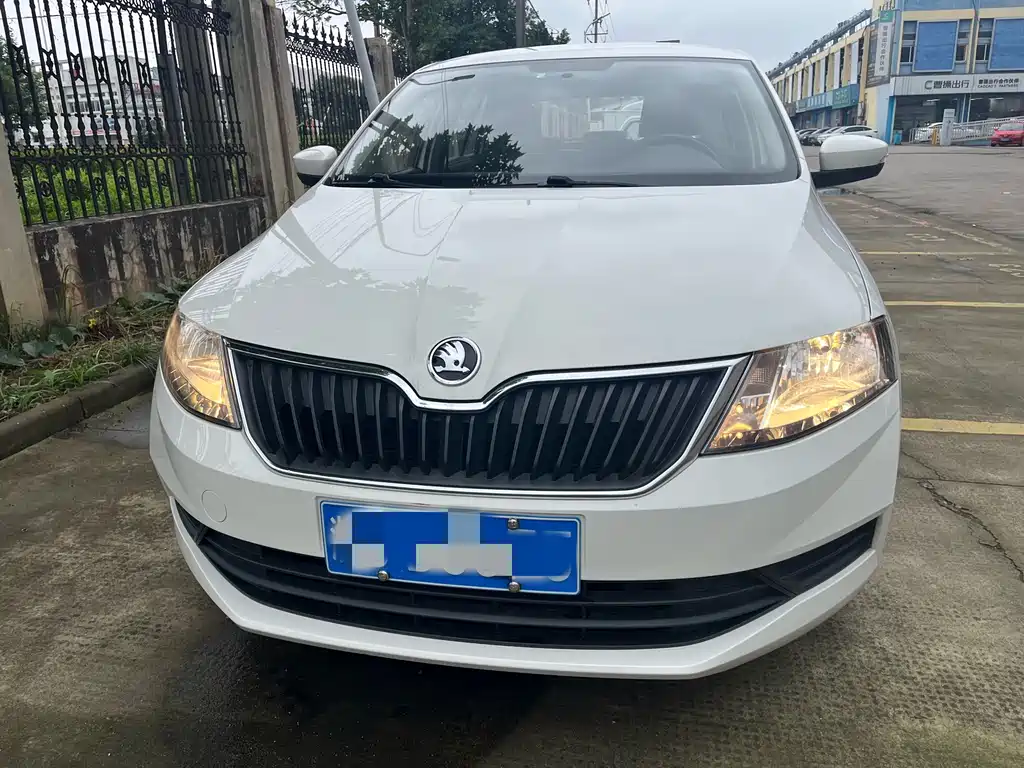 Skoda Rapid Spaceback 2017