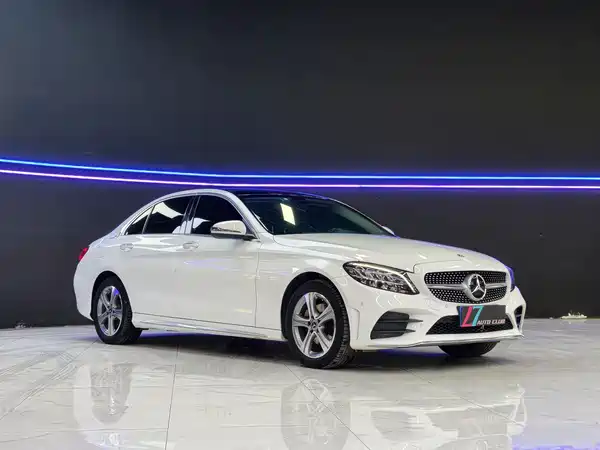 Mercedes-Benz C-Class 2021