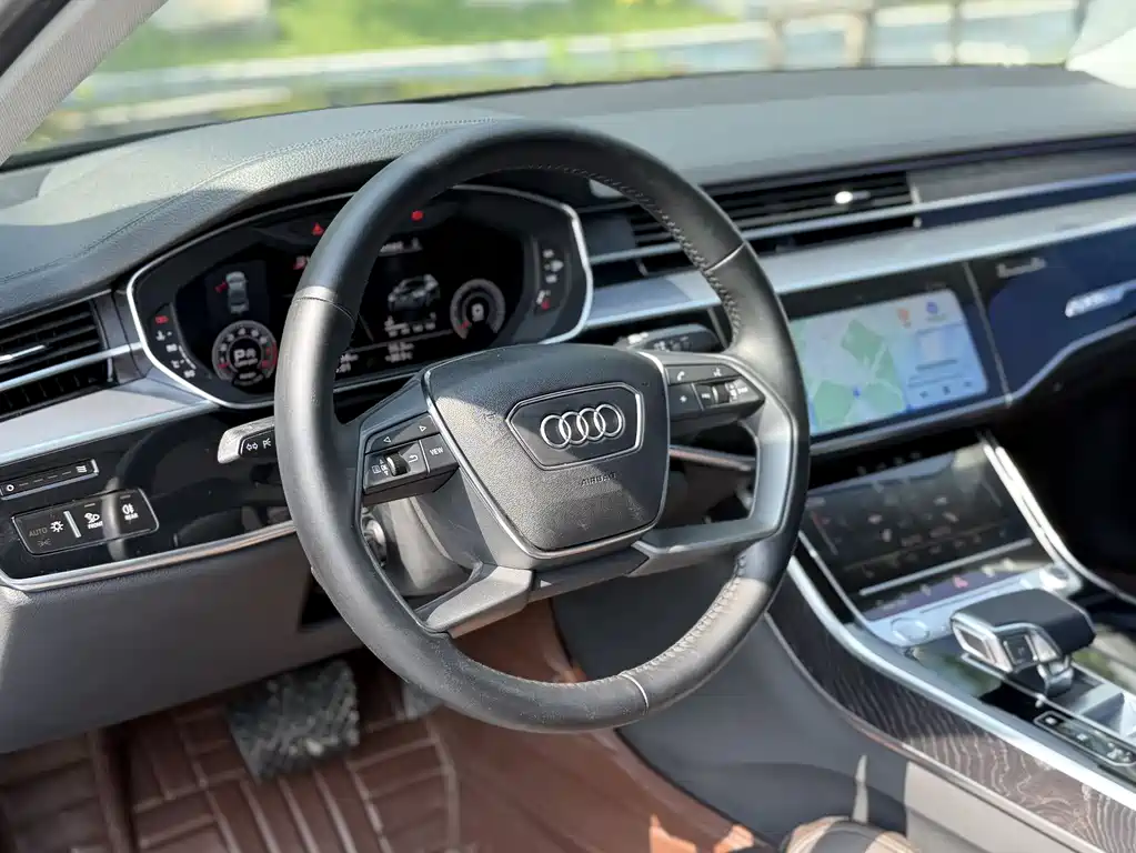 Audi A8 2020 — фото 4