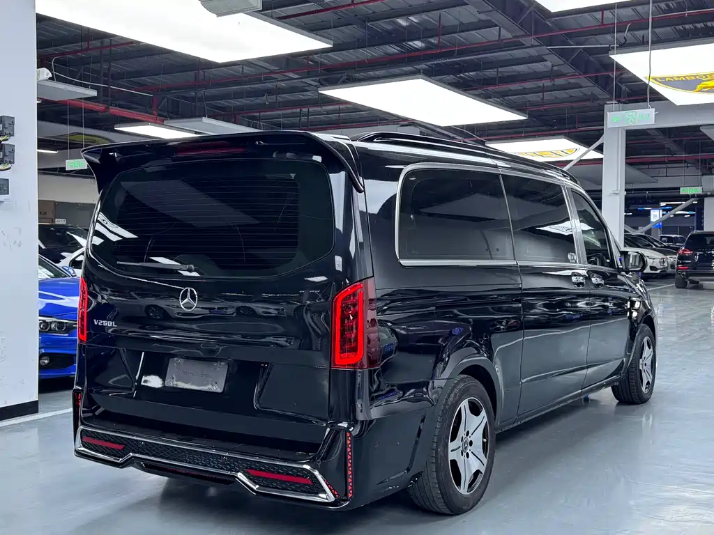Mercedes-Benz Vito 2021 — фото 27