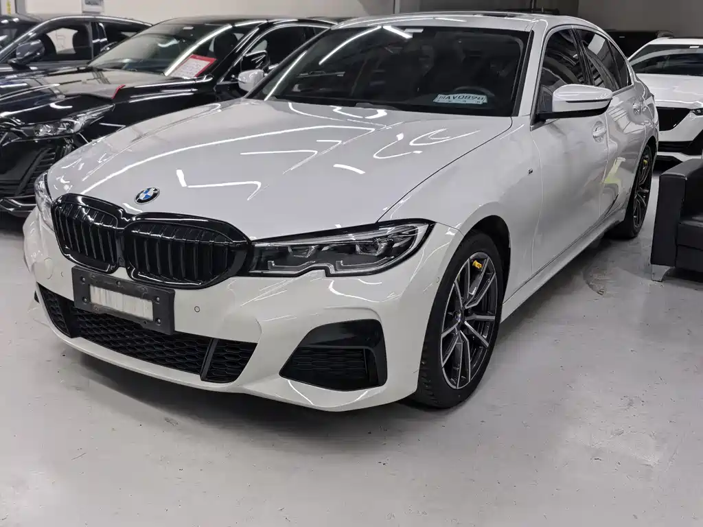 BMW 3 Series 2021