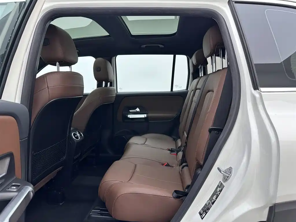 Mercedes-Benz GLB 2021 — фото 19