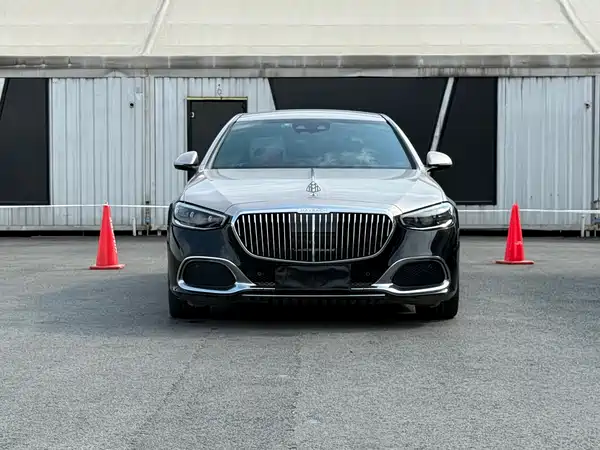 Mercedes-Benz Maybach S-Class 2021