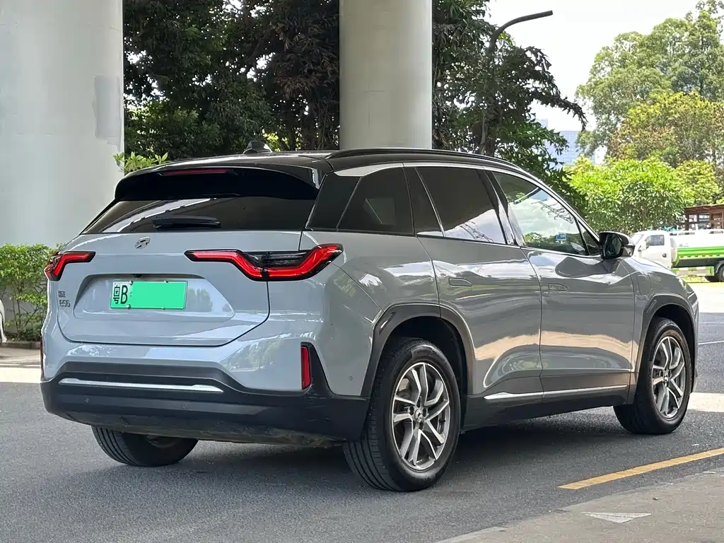 NIO ES6 2020