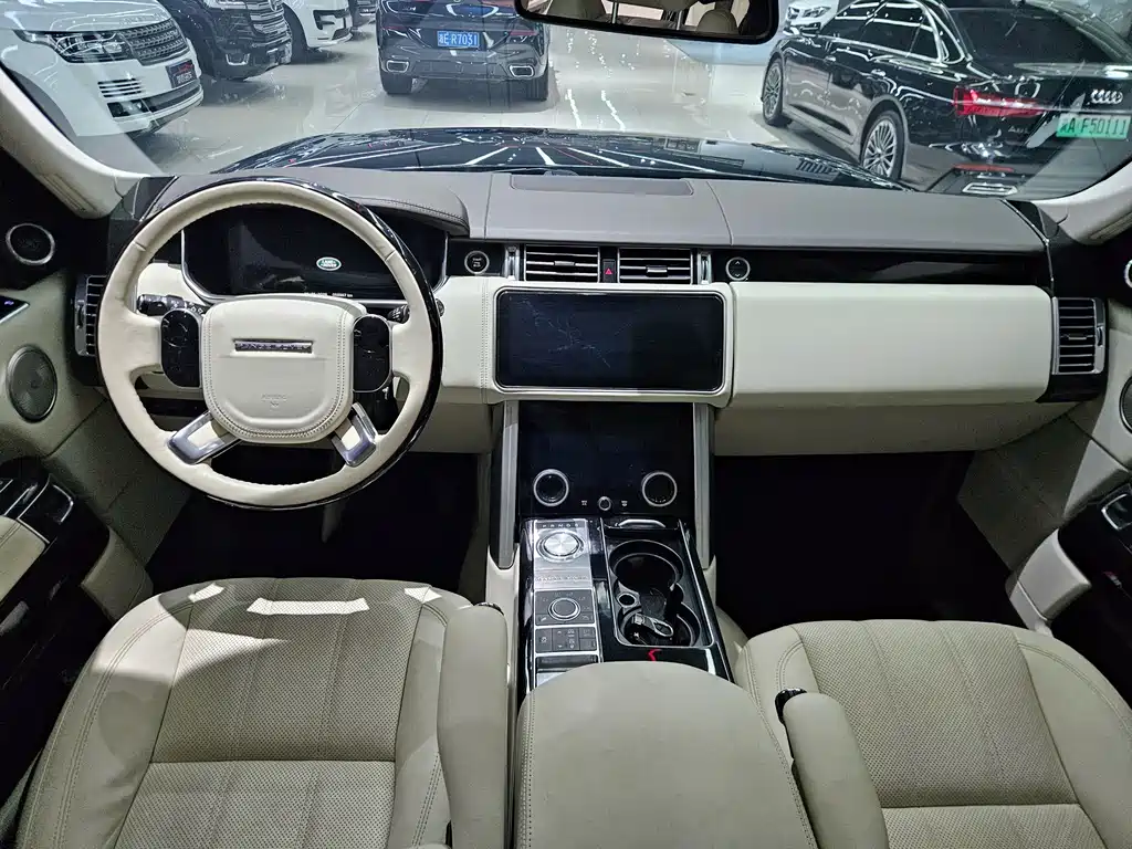 Land Rover Range Rover 2017 — фото 10