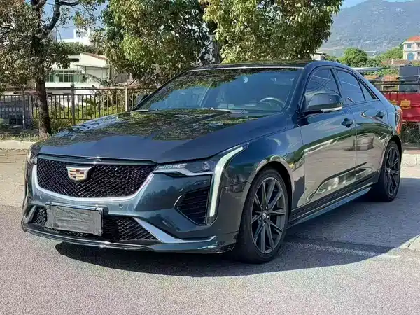 Cadillac CT4 2020