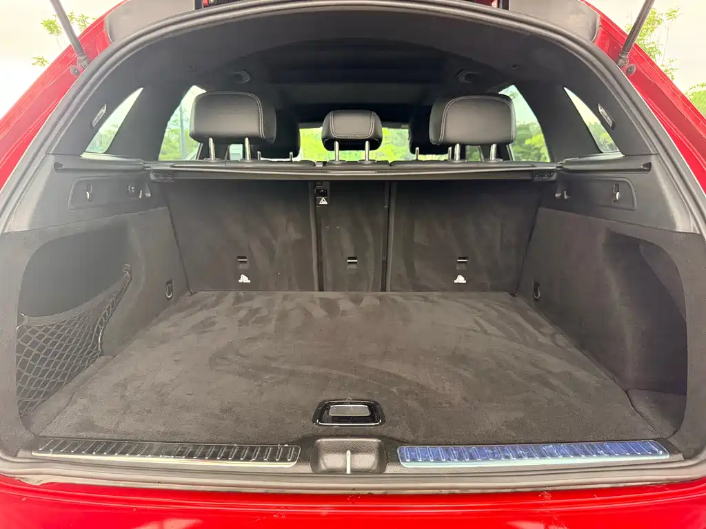 Mercedes-Benz GLC 2018 — фото 12