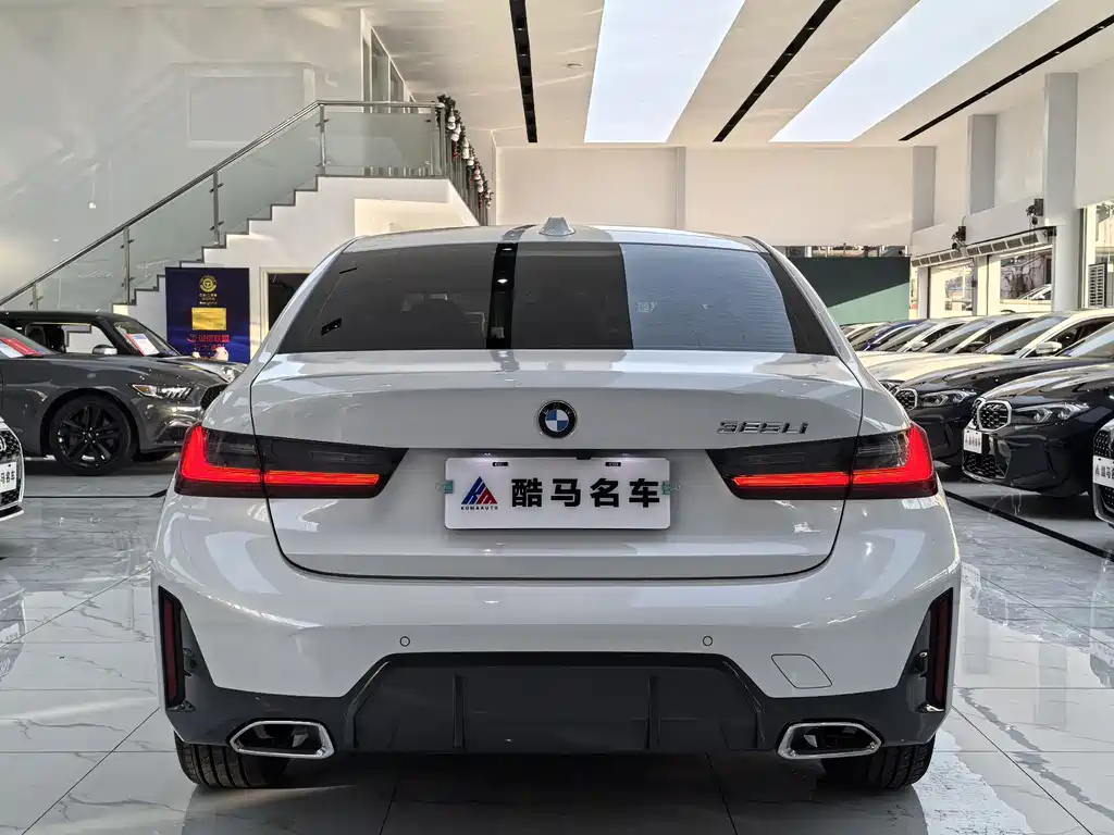 BMW 3 Series 2023 — фото 14