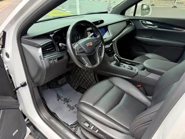 Cadillac XT5 2021
