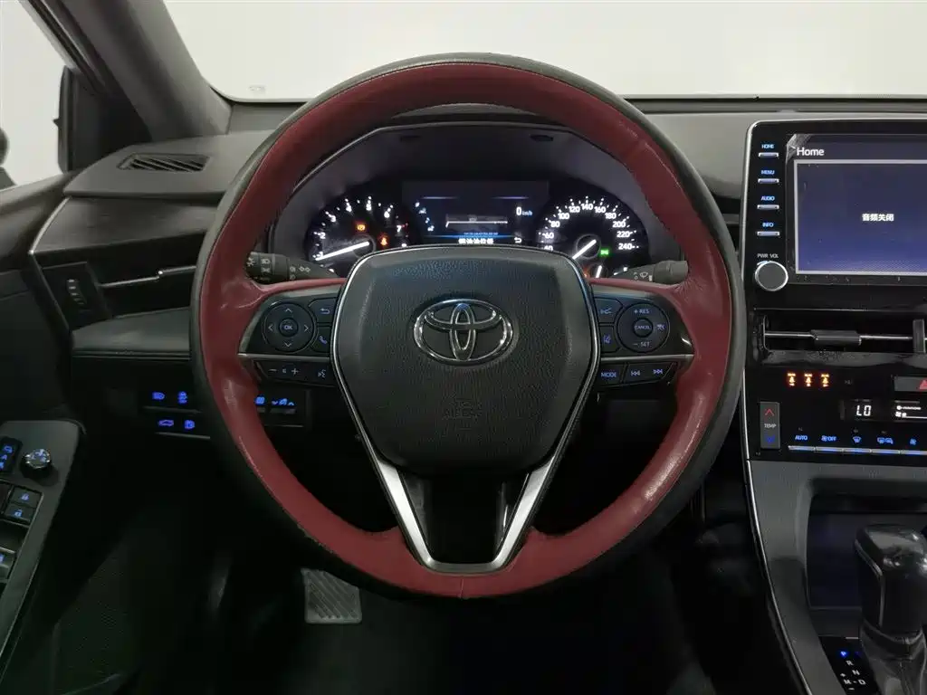 Toyota Avalon 2021 — фото 11