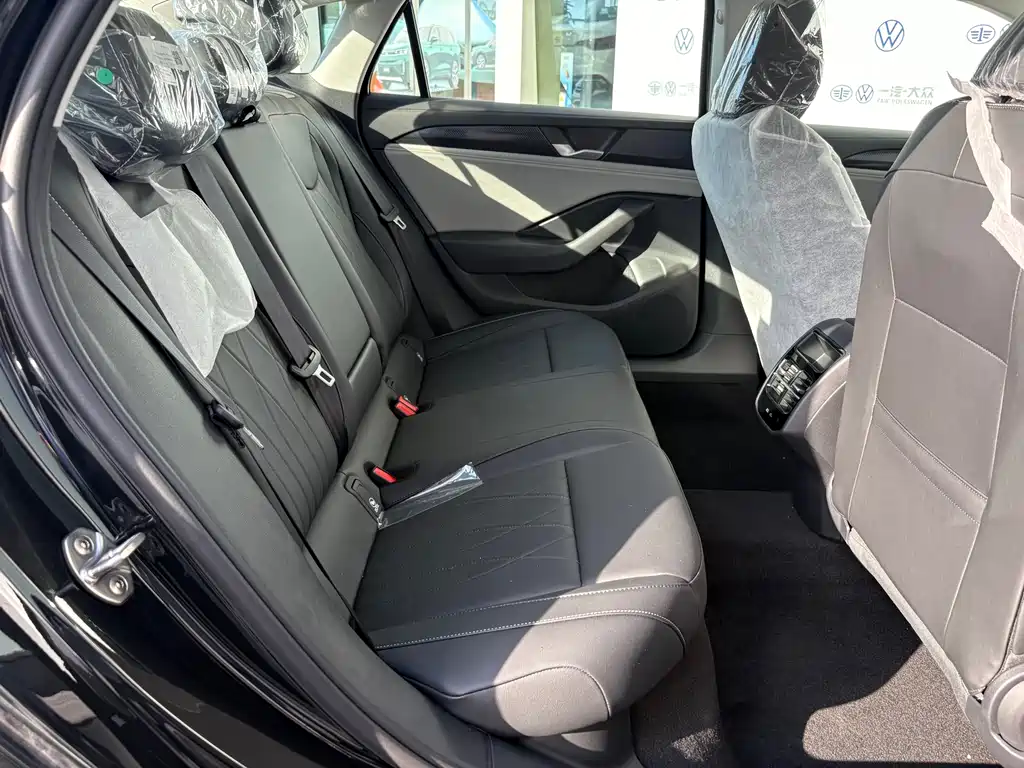 Volkswagen Magotan 2026