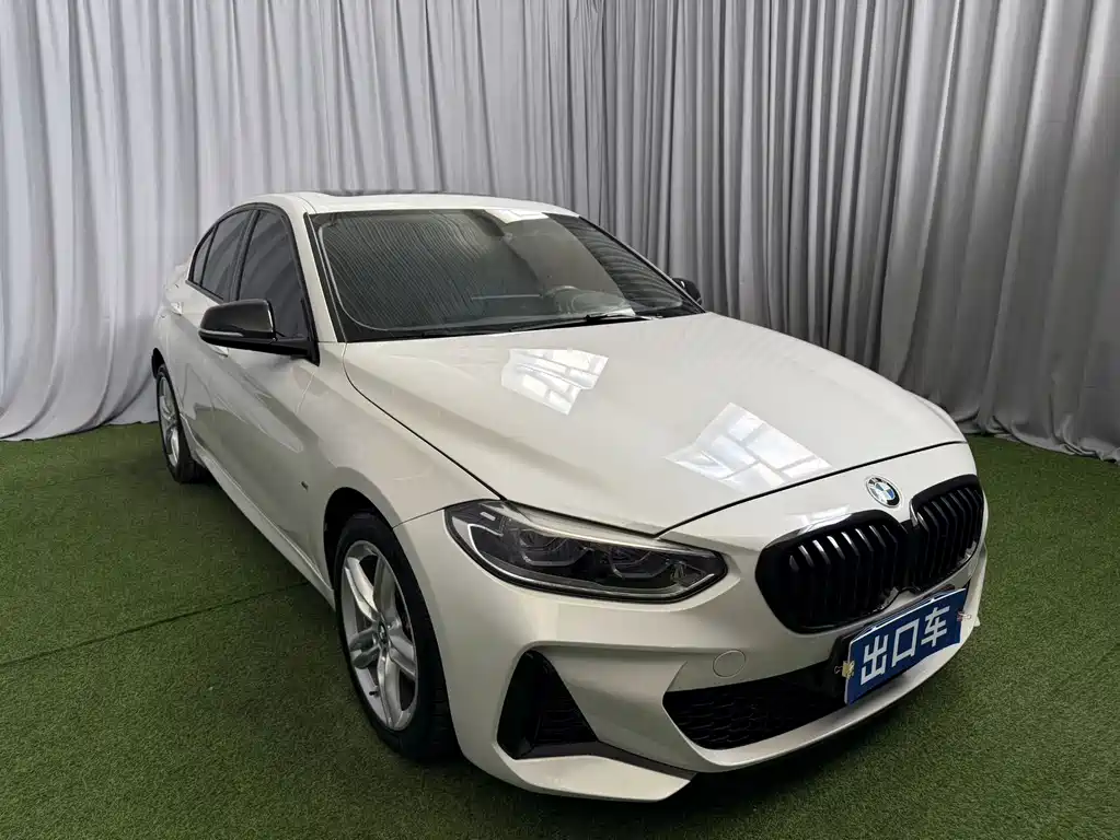 BMW 1 Series 2023