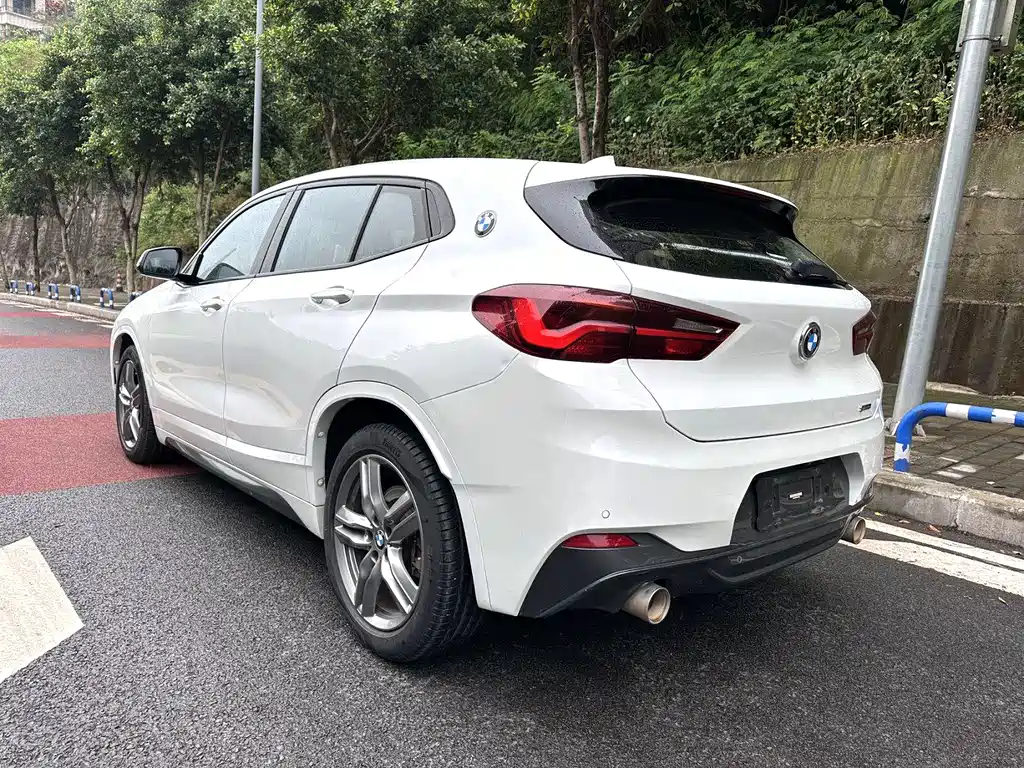 BMW X2 2022 — фото 12