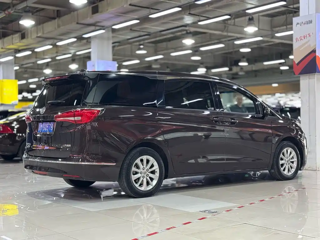 Buick GL8 2019