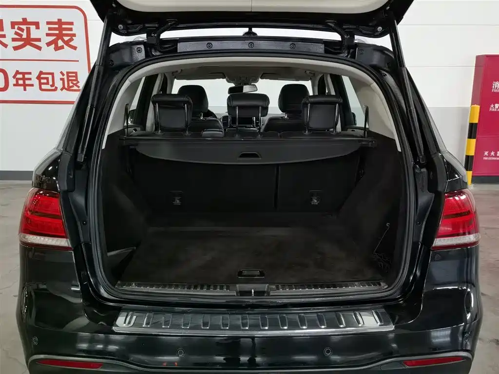 Mercedes-Benz GLE 2015 — фото 16