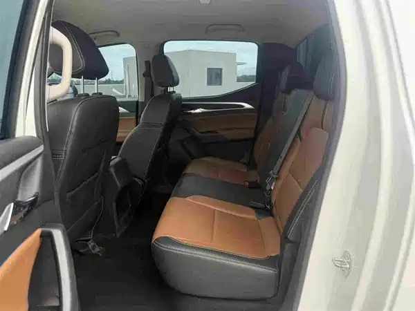 Maxus T70 2020