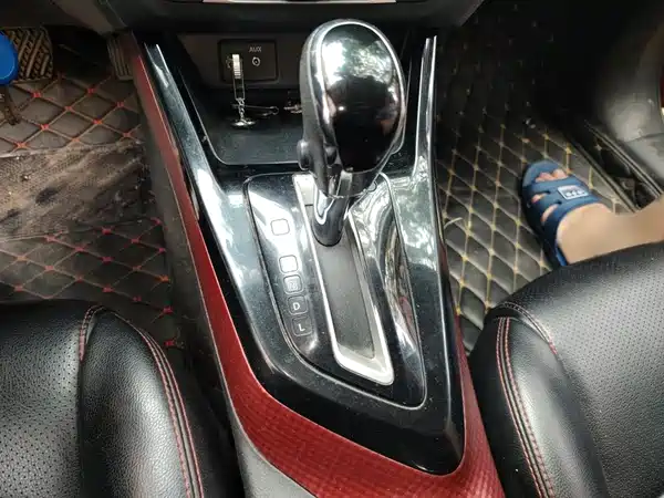 Nissan Bluebird 2019