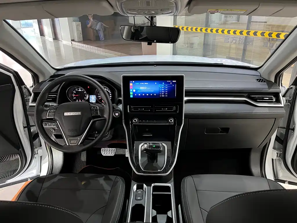 Haval M6 2023 — фото 12