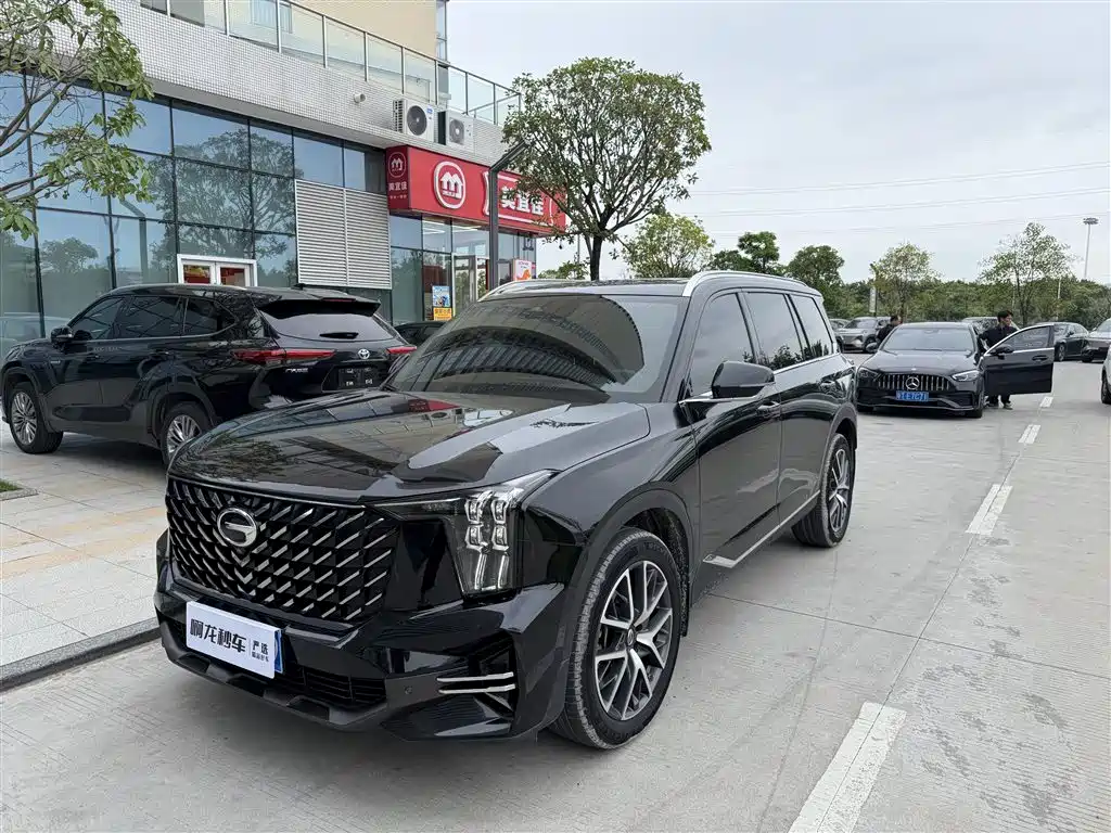 GAC Motor Trumpchi GS8 2023 — фото 1