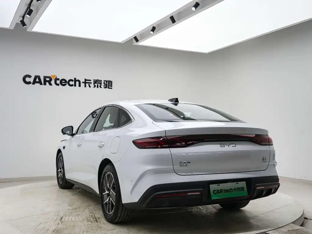 BYD Qin L 2025 — фото 18