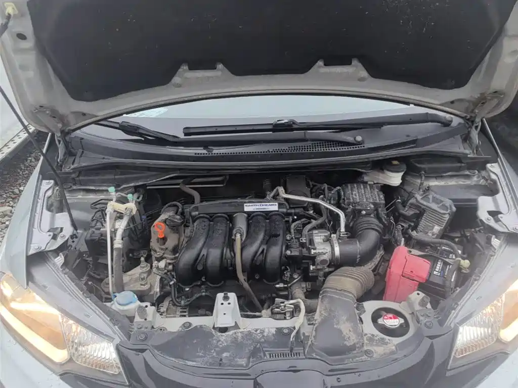 Honda Fit 2015 — фото 20