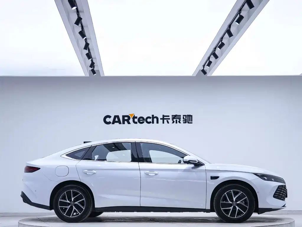 BYD Qin L 2025 — фото 4