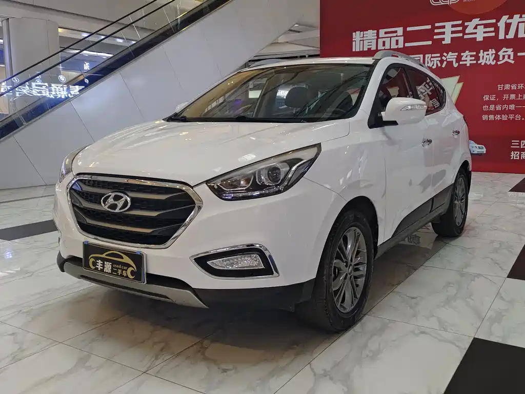 Hyundai ix35 2015 — фото 1