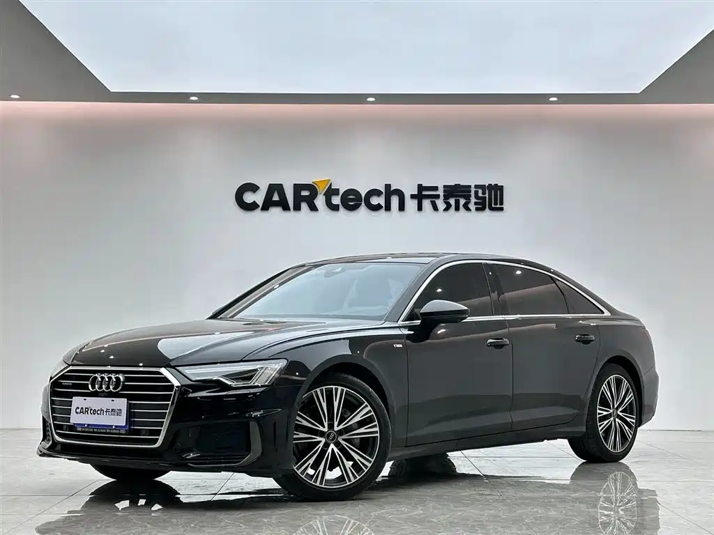 Audi A6L 2022 — фото 1