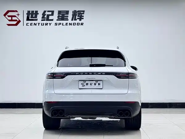 Porsche Cayenne 2022