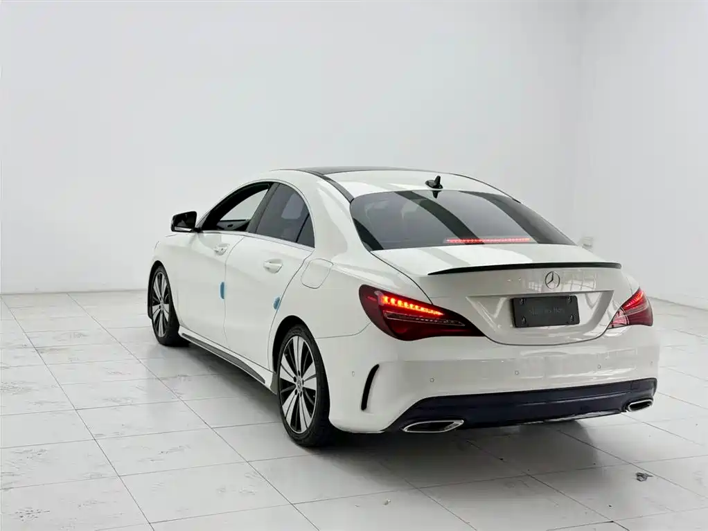 Mercedes-Benz CLA 2017 — фото 12
