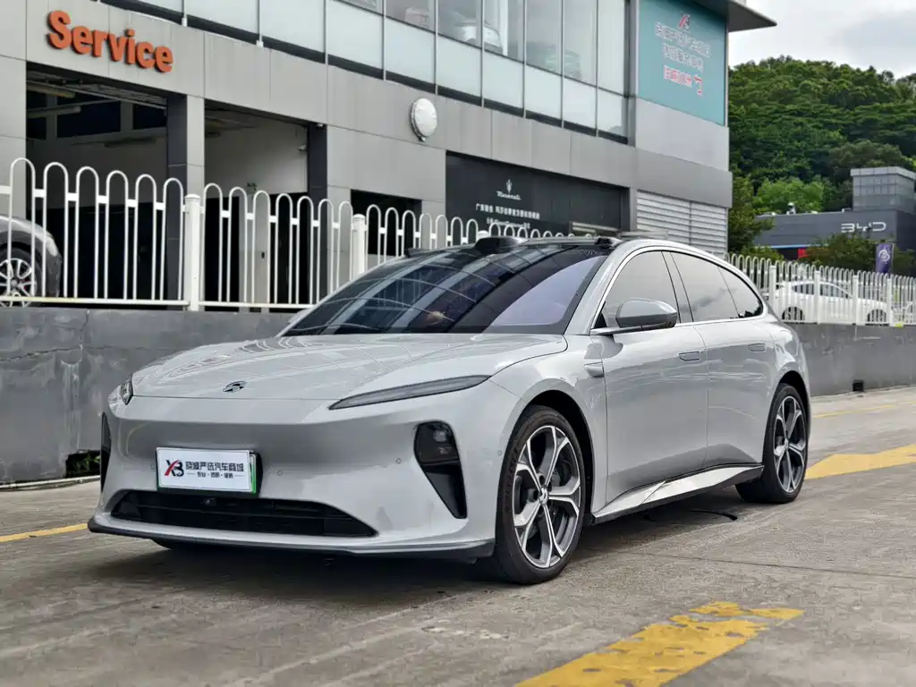 NIO ET5T 2025