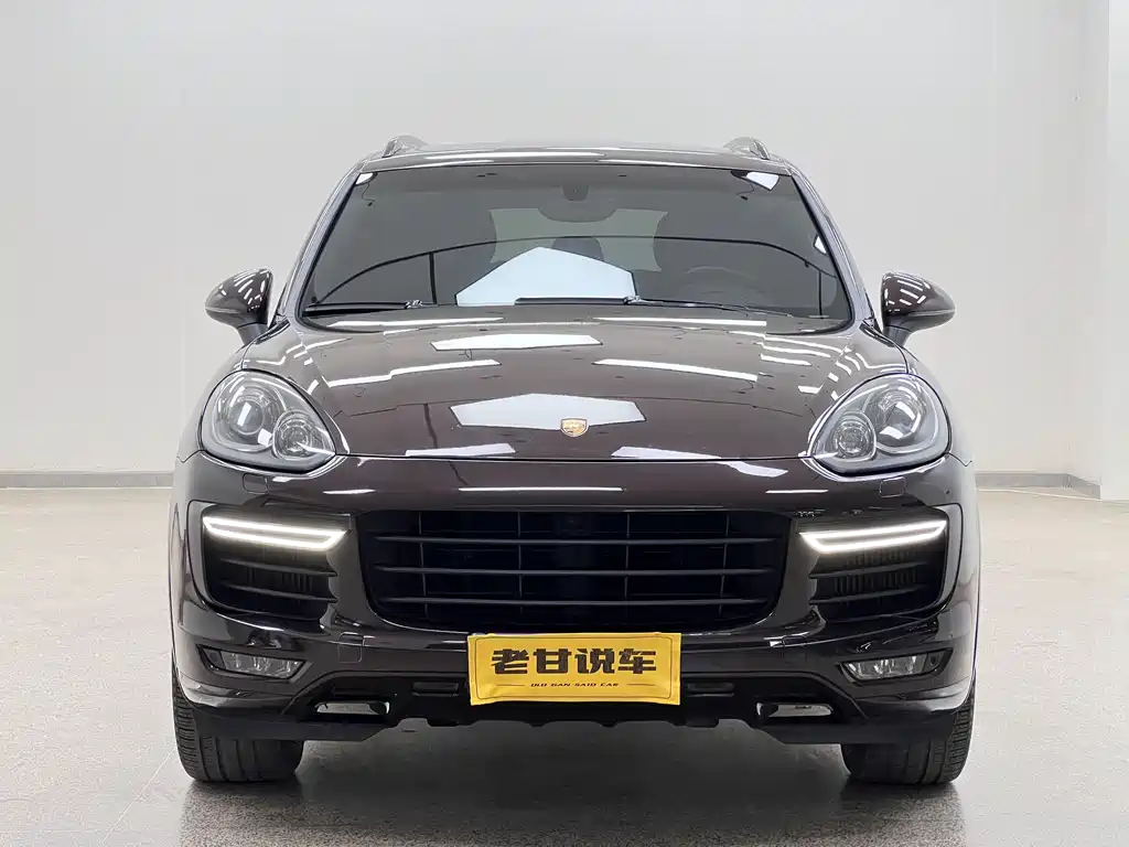 Porsche Cayenne 2016 — фото 2