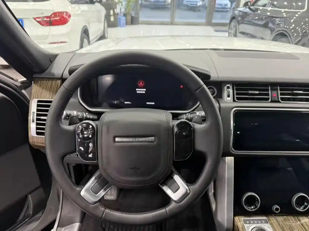 Land Rover Range Rover 2019 — фото 12