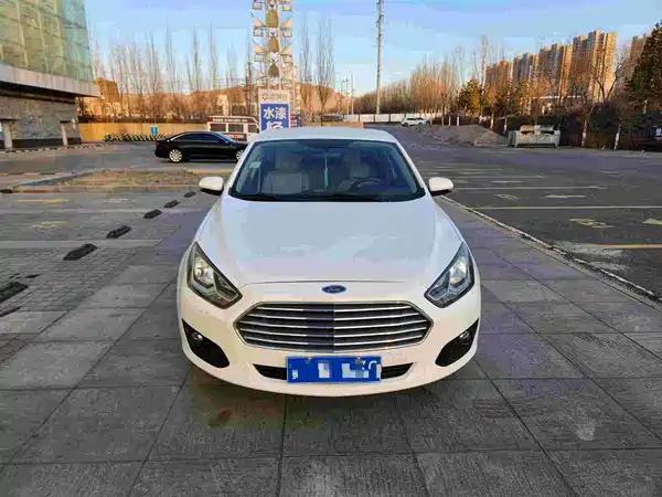 Ford Escort 2017