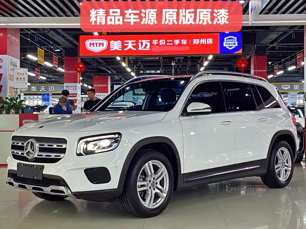 Mercedes-Benz GLB 2022 — фото 1
