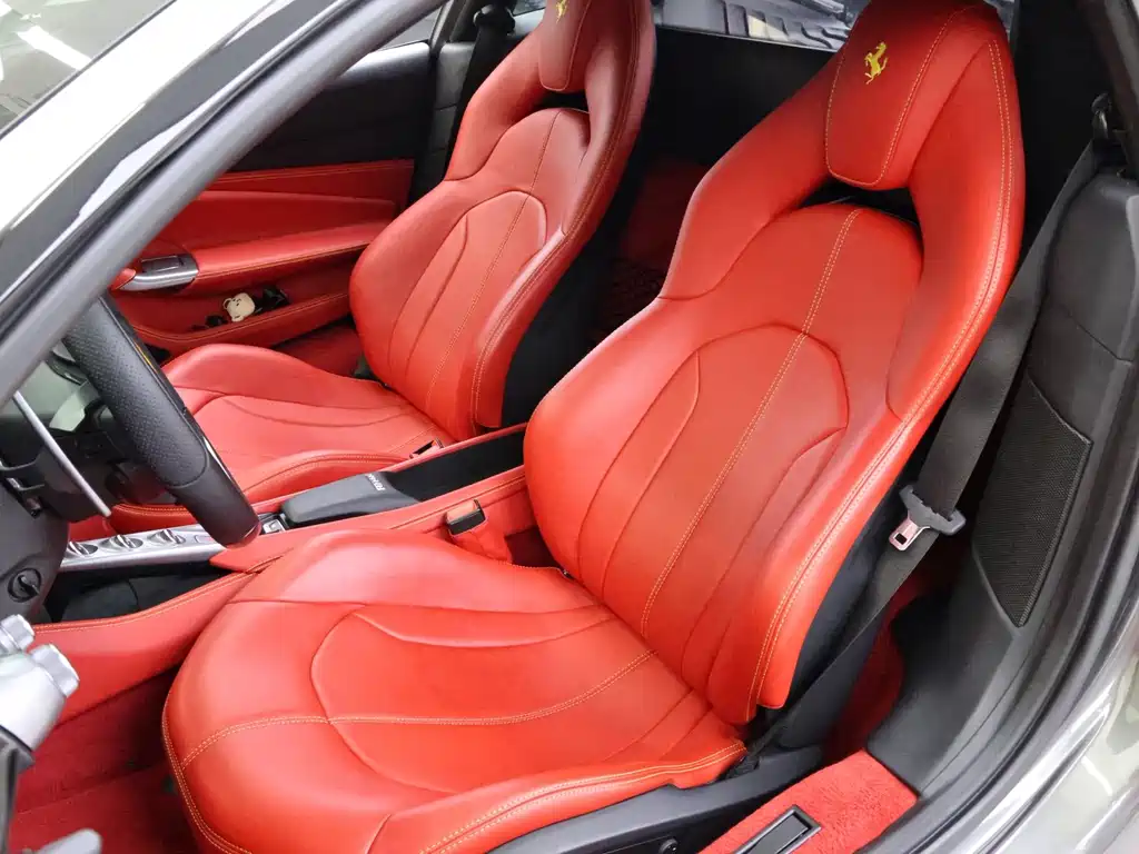 Ferrari F8 2021 — фото 14