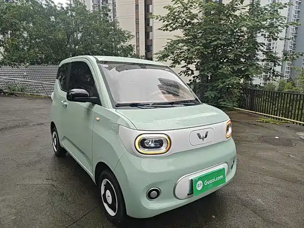 Wuling Hongguang MINIEV 2025
