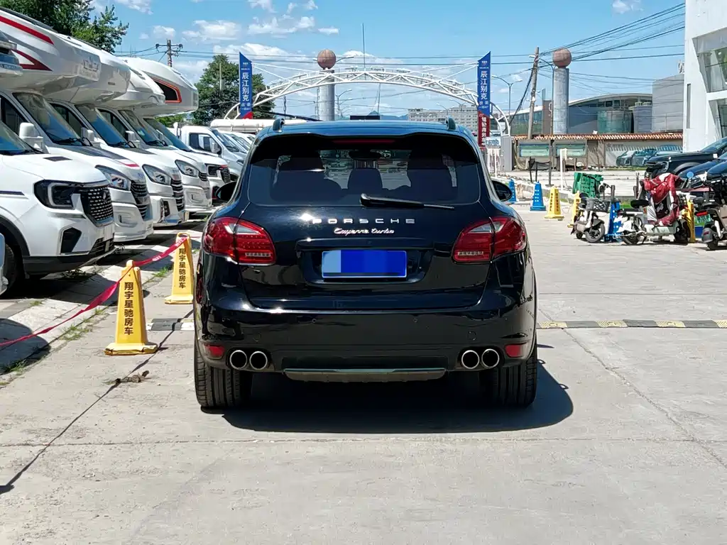 Porsche Cayenne 2010