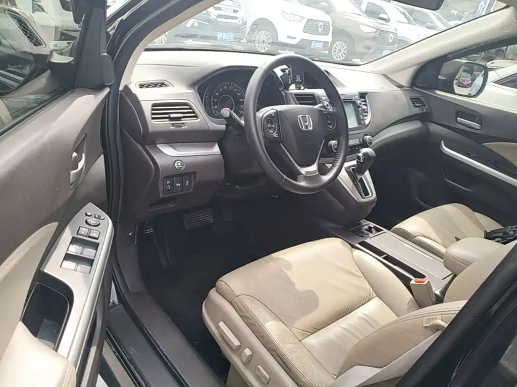Honda CR-V 2015 — фото 16
